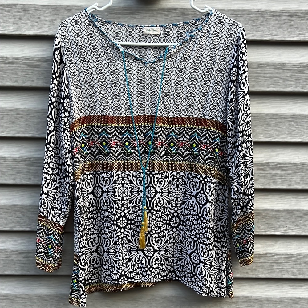 Kyla Seo Tassel Peasant Boho Long Sleeve Top Black White Aztec Print M